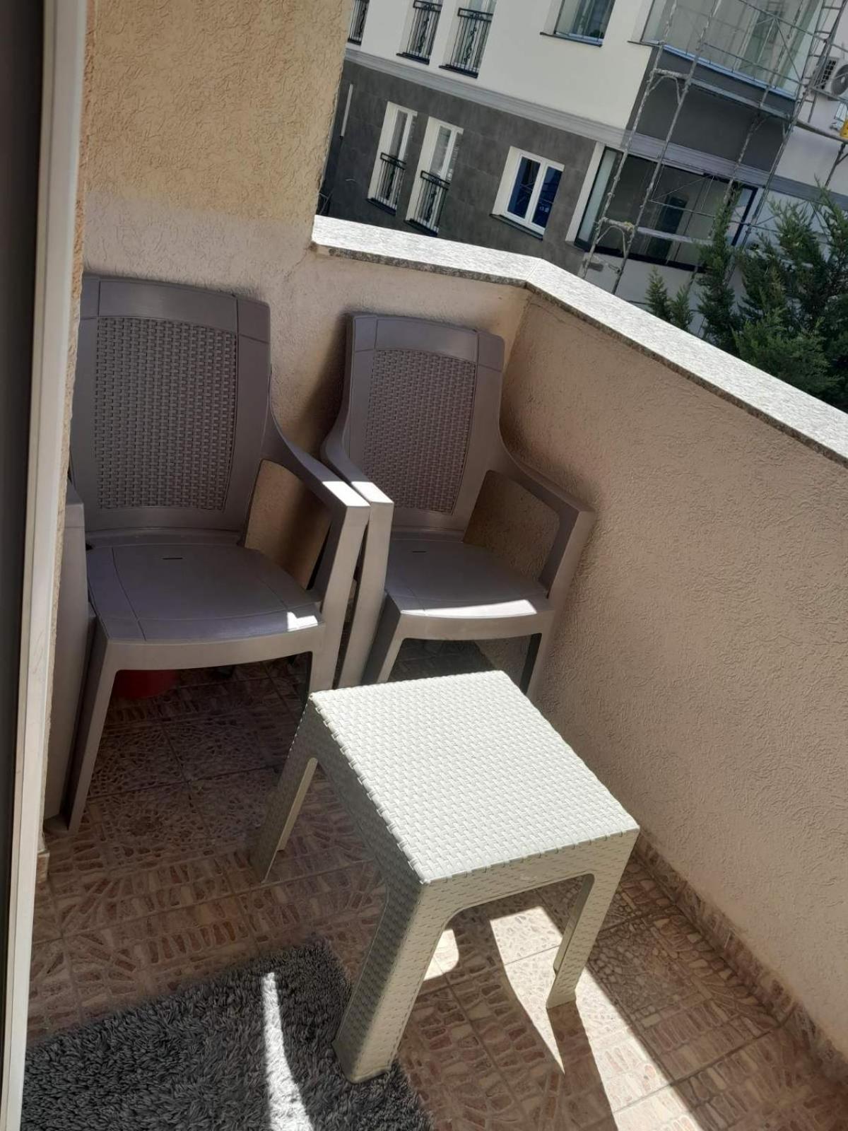 Gray Apartament 2 Pristina Exterior foto